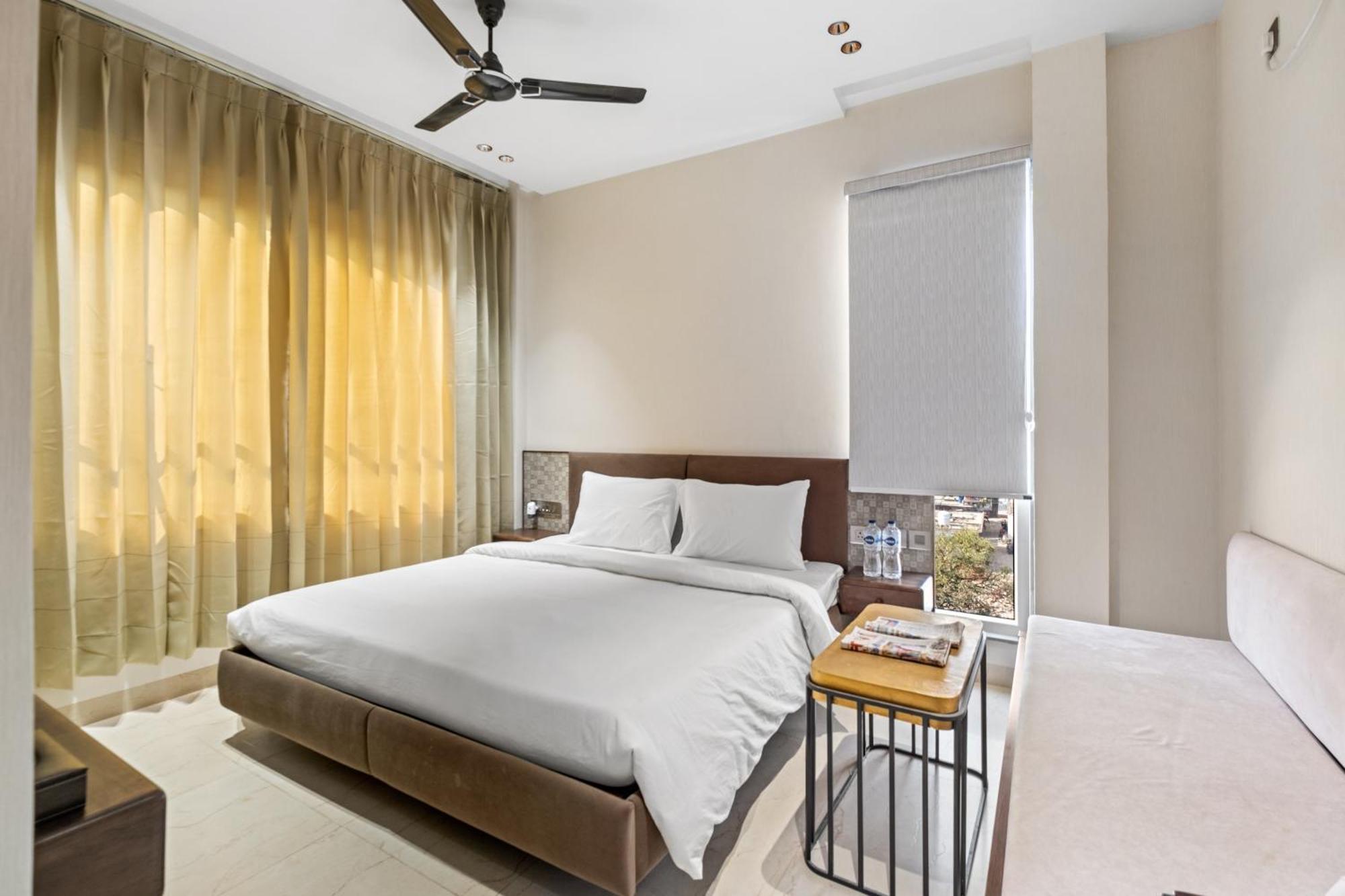 Hotel Hari Om Residency 800 Meters From Ram Mandir Ayodhya Exterior foto